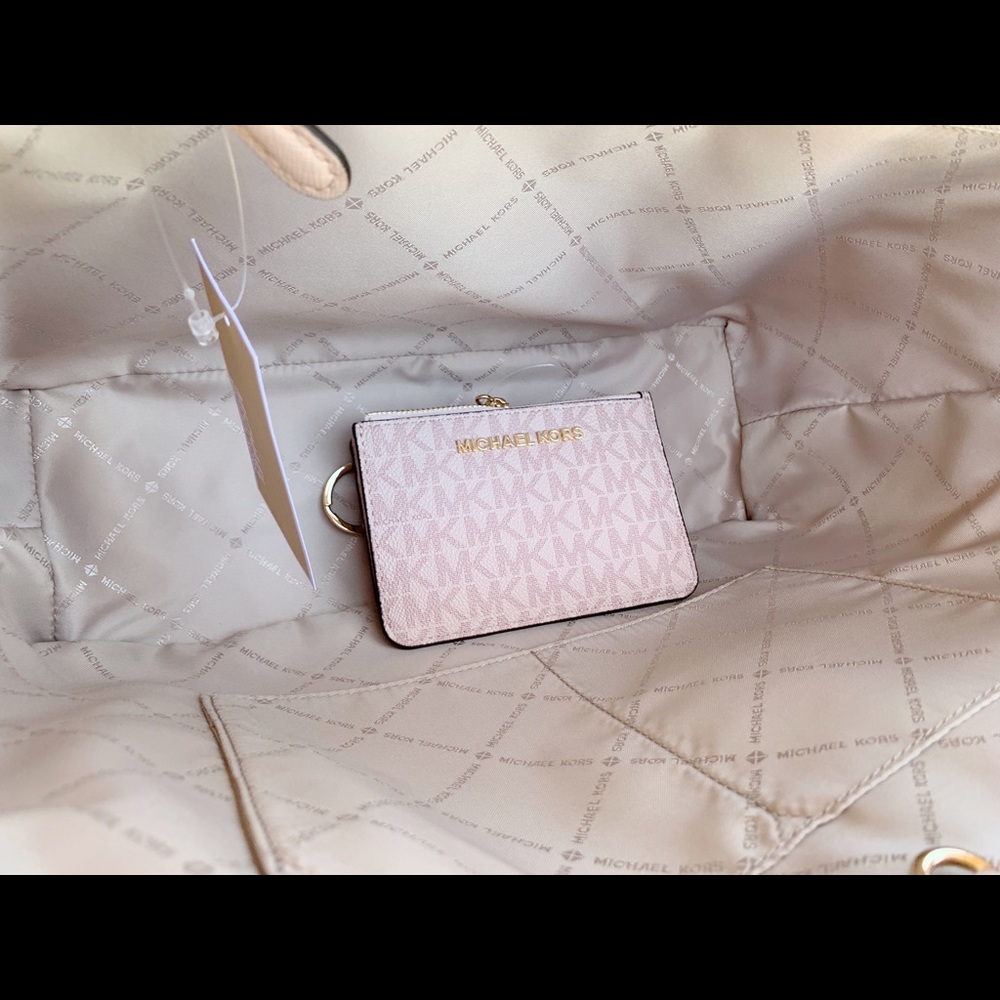 Michael Kors pink purse + wallet SET - Picture 4 of 5